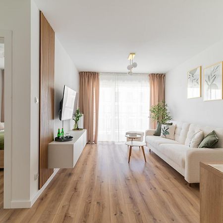 Horyzont Apartamenty - Navigator- Mozliwosc Wykupienia Sniadan!!! Kołobrzeg Exterior foto